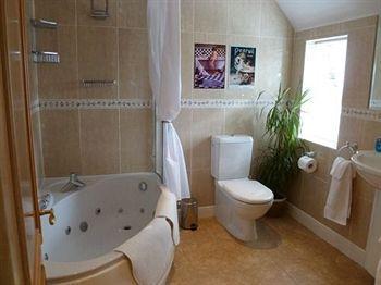 Grove House B And B Solihull Kültér fotó
