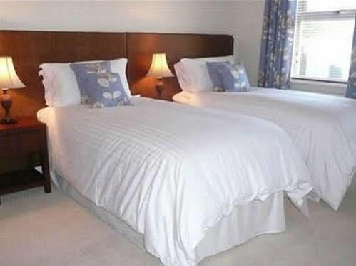 Grove House B And B Solihull Kültér fotó